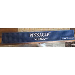 Pinnacle Vodka Rubber Bar Mat- 23" x 3.3"- Excellent!